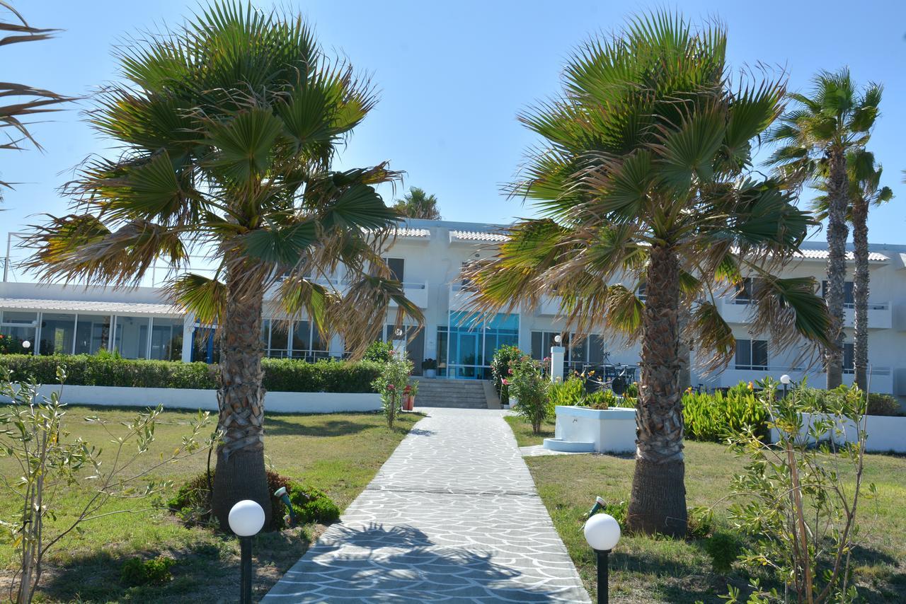 Costa Angela Seaside Resort