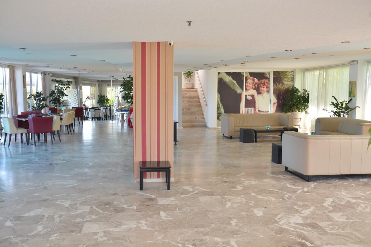 Costa Angela Seaside Resort Hotel