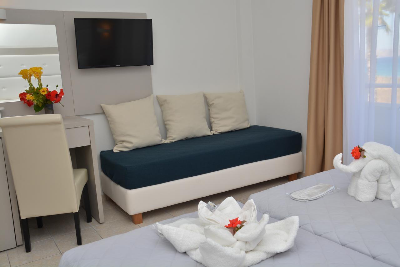 Hotel Costa Angela Seaside Resort 3*