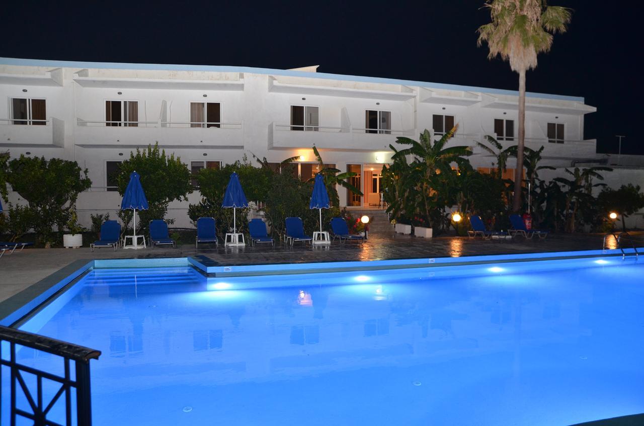 Costa Angela Seaside Resort Hotel 3*